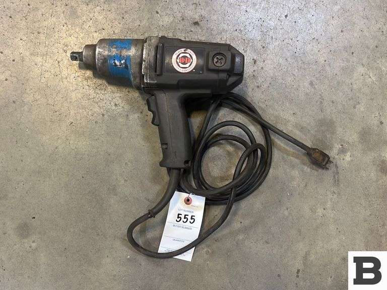 Black & Decker 1/2” Impact Wrench Booker Auction Company