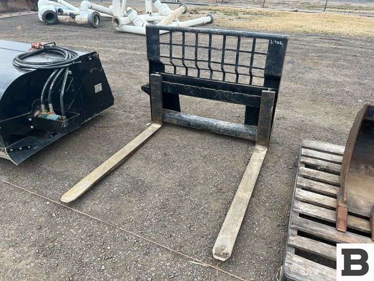 Caterpillar Skid Steer Fork Attachment Booker Auction Company