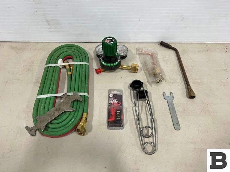 Oxy Acetylene Torch Kit & Accessories Booker Auction Company