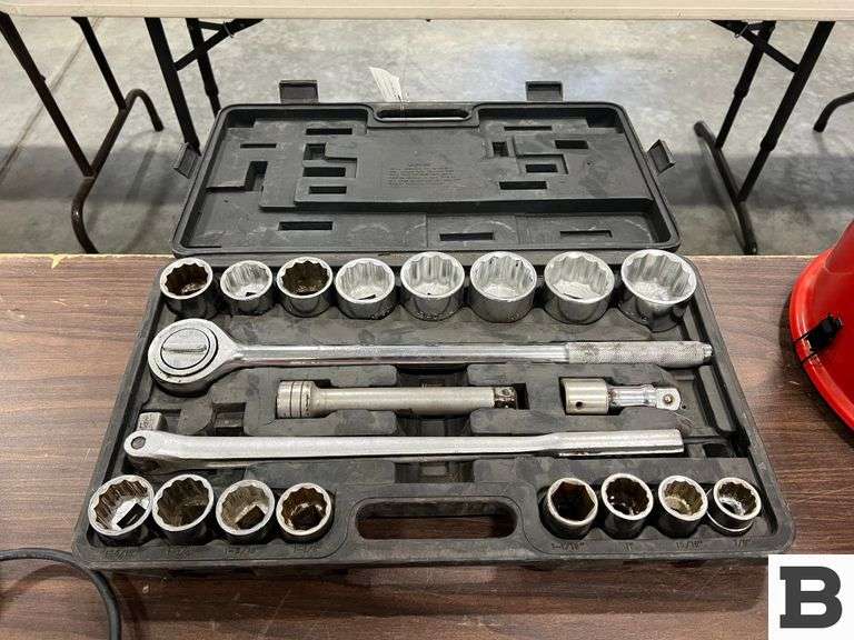 Pittsburgh Socket Set Booker Auction Company