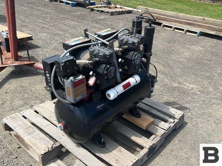 MDS Matrx Air Compressor Booker Auction Company