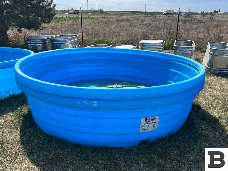 8’ Round Poly Stock Tanks Booker Auction Company