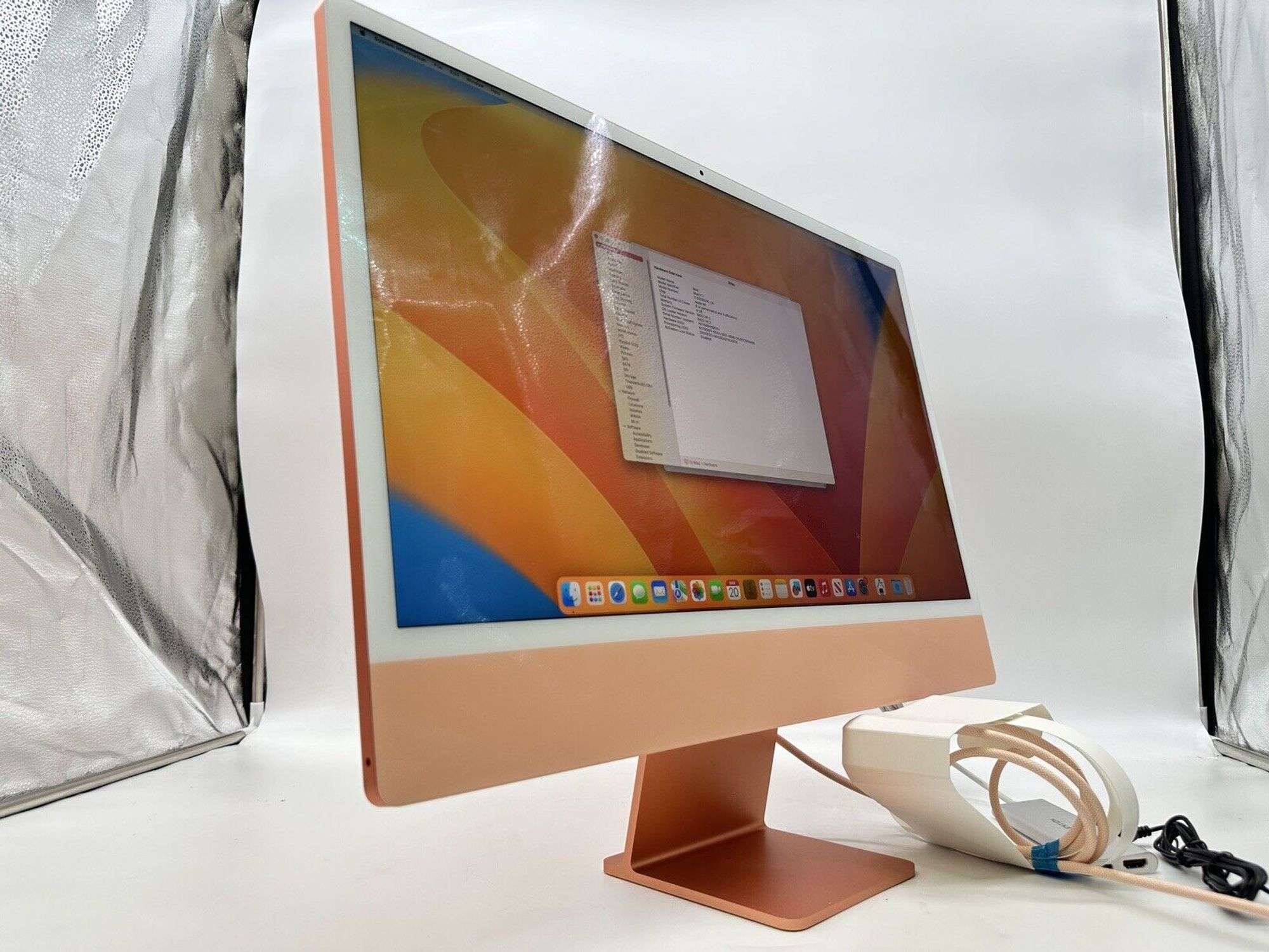 A2438 Apple iMac 24
