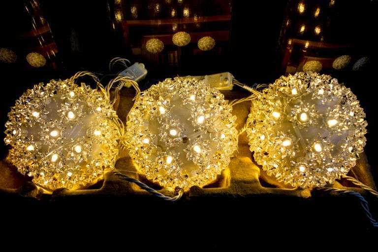 GE LED spheres, warm white lights on 6 ft wire, three boxes. Bunting
