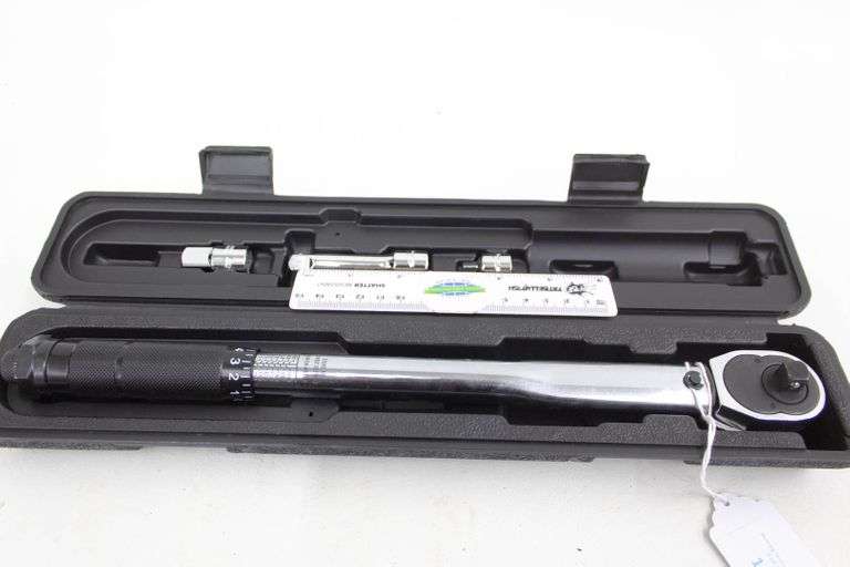 Epauto 3/8 inch Drive Click Torque Wrench with manual and case