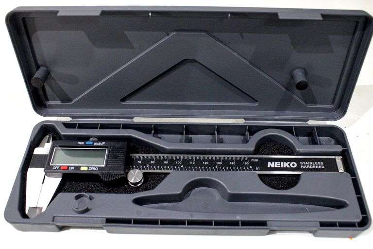 Neiko Tools Digital Caliper with manual and case Bunting Online Auctions