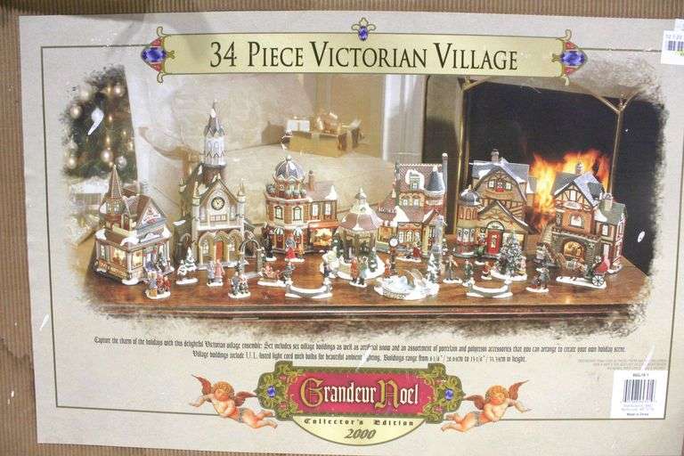 Victorian Village Grandeur Noel Collection Edition 2000 with original