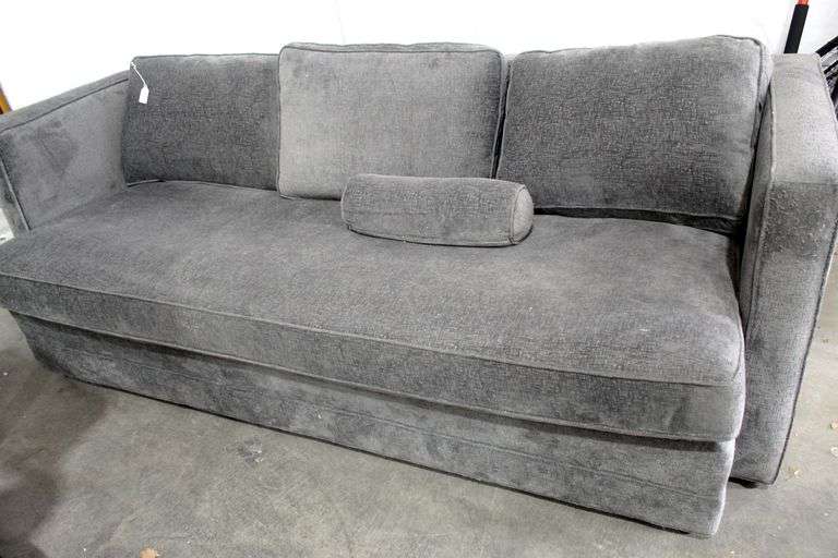 Convertible Sleeper Sofa ( consigner reports it is made by Hickory