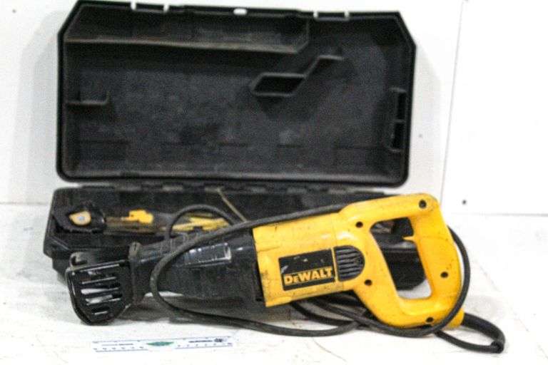 DeWalt Model DW304P V. S. Reciprocating Saw with case Bunting Online