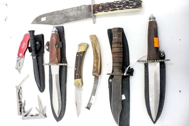 Knife Collection, includes Camillus Vietnam War Era Pilot Survival