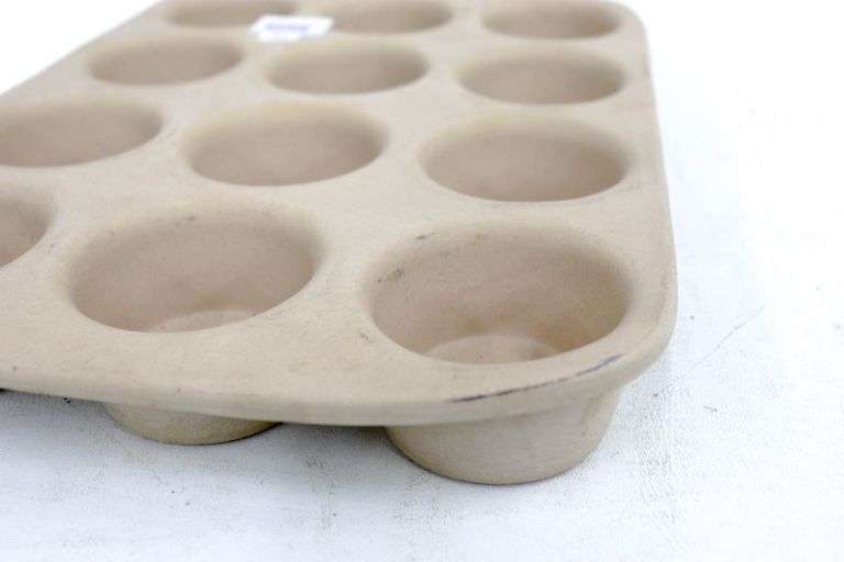 The Pampered Chef Family Heritage Stoneware Classics Collection