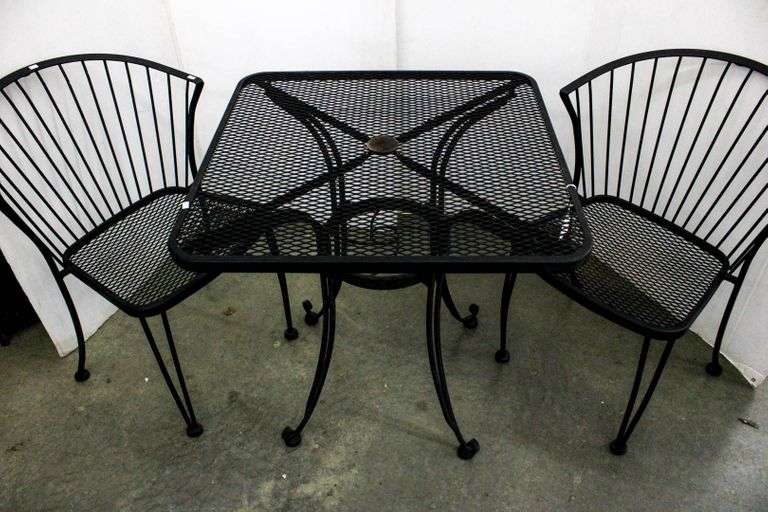 Carolina Wrought Iron Barrel Back Mid Century Patio Dining Chairs