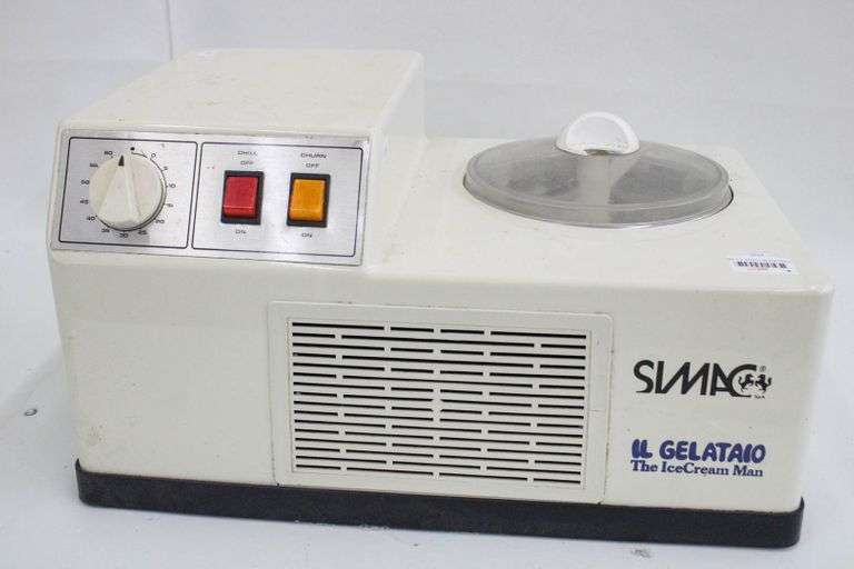 thumbnail image 2 of Simac Il Gelataio 800/810 Nylon Ice Cream Maker Gear - Replacement Part 2 of 4