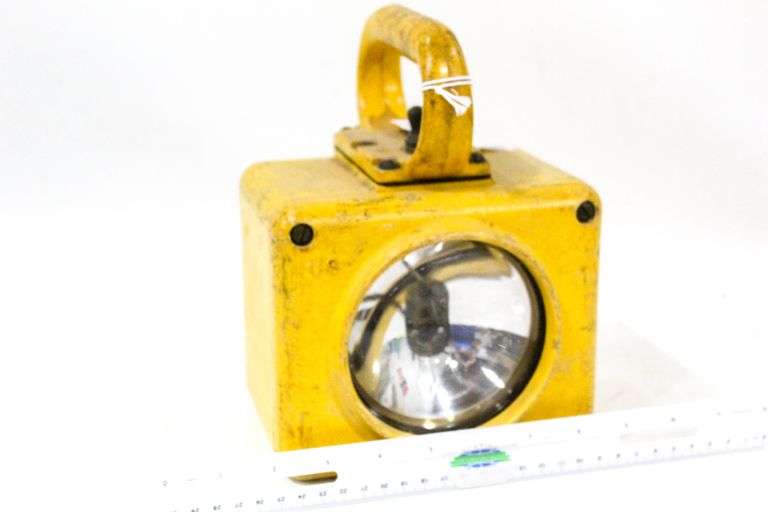 Vintage USN Roflan United States Navy Flashlight Lantern US Navy