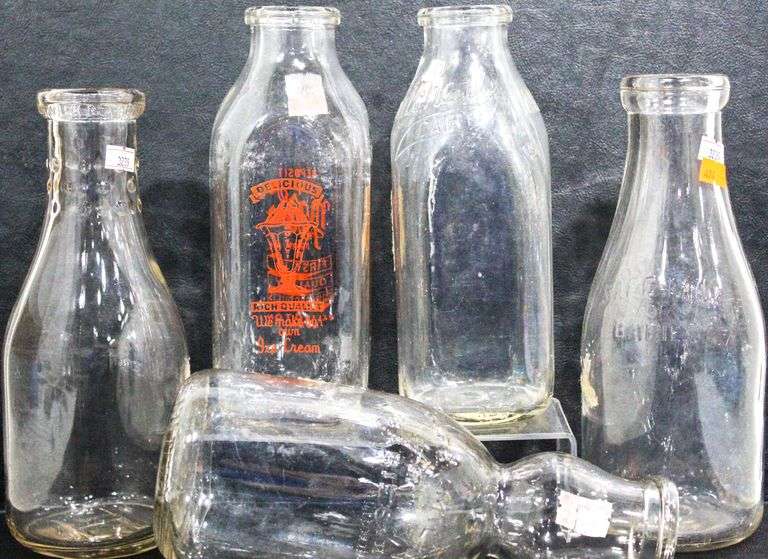 Collection of Vintage Glass Milk Bottles Bunting Online Auctions