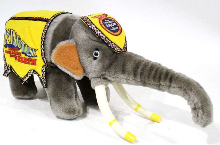 1987 King Tusk Plush Circus Elephant Toy Ringling Bros. Barnum & Bailey Circus 8 x 20
