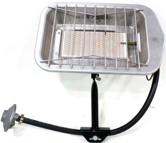 Harbor Freight Item 41274 - Infrared Propane Heater 5000 BTU Master 2000. -  Bunting Online Auctions