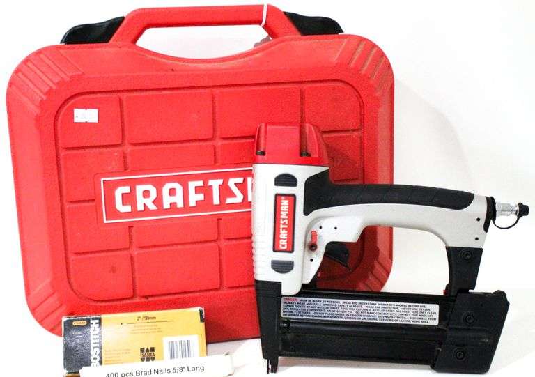 Craftsman 351.181720 Pneumatic 18 Gauge Brad Nailer with Case Bunting