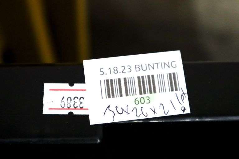 Black Tubs With Yellow Lids Bunting Online Auctions