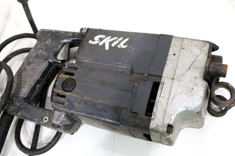 Skil Roto Hammer Vintage With Metal Case and Other Bunting Online