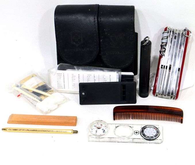 Victorinox Switzerland SOS Kit Pouch. Dual Moddep. 4.0568 Includes