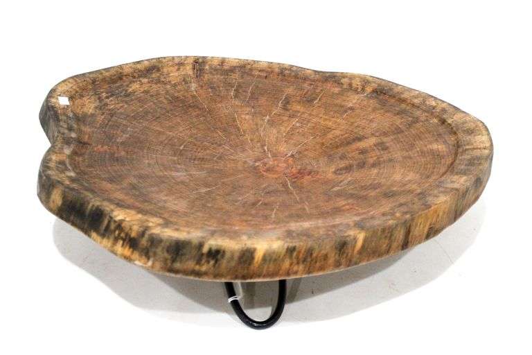 Live Edge Tree Slice Style Serving Centerpiece with Legs 5 x 24 x 27