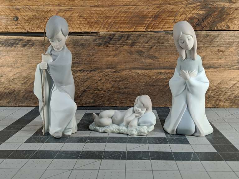LLADRO NATIVITY SET 670, 671, 672. IN ORIGINAL BOX Bid On Estates