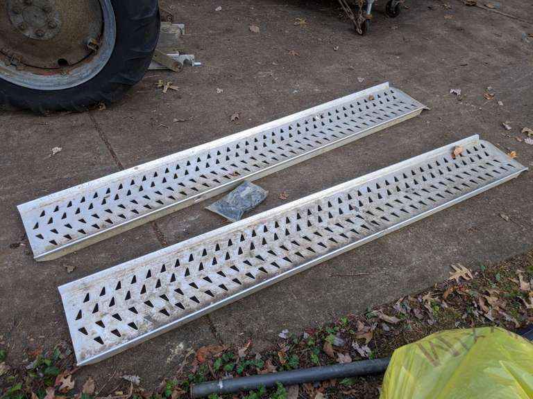 Pair of Reese Aluminum Loading Ramps Bid On Estates