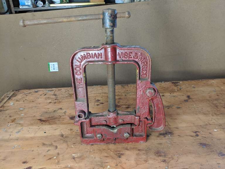 extra large pipe clamp Bid On Estates