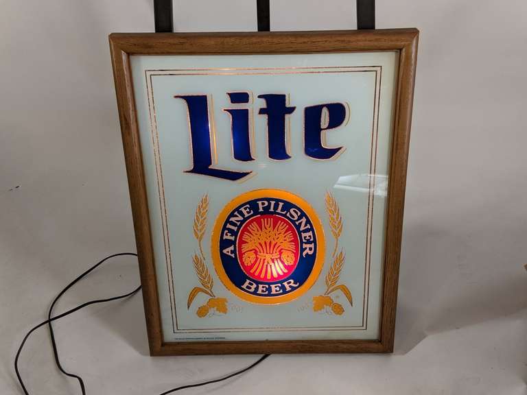 Miller Lite Illuminated Sign Bid On Estates Auction Services