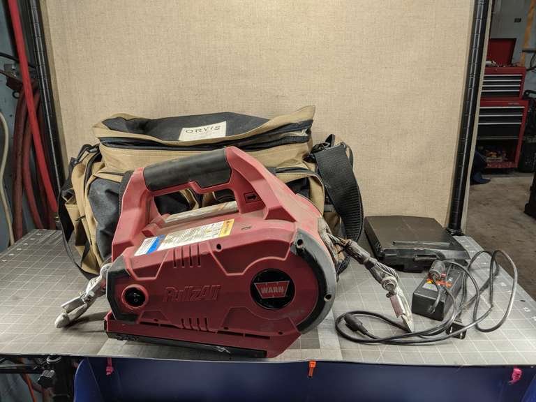 Warn Battery Operated Winch (batteries are dead or not charged) Bid