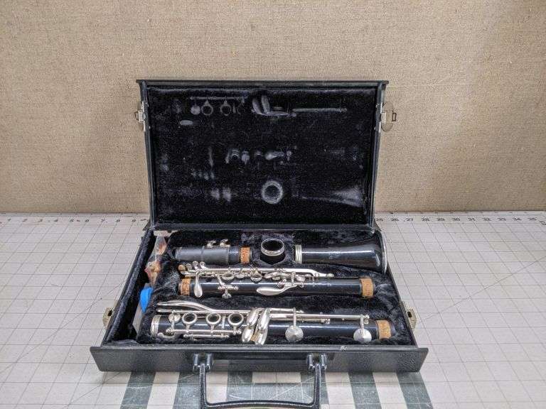 MADE IN KENOSHA, WISCONSIN Bid On Estates Auction Services