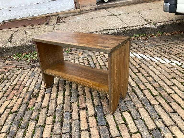 Antique Bucket Bench Bid On Estates