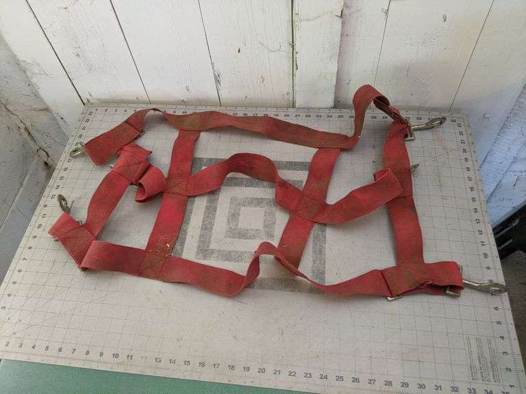 Horse Trailer Straps Bid On Estates