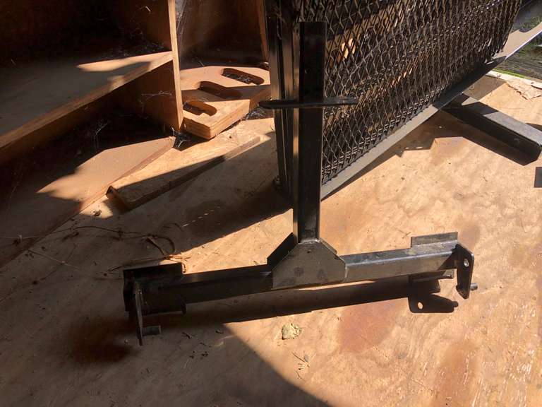 Bumper hitch car dolly Bolinger Real Estate & Auction