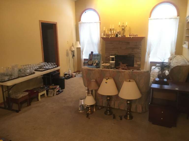 BIDDING CLOSED! 03/03/2021 - Contents of North Lima, OH Condo - Furnishings, Kitchen & Household, Sterling, Lawn & Garden - Beaver Twp. Mahoning County, By Order of Trust.