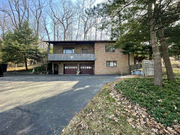 Bidding Closed! High Bid $87,000 - 05/10/2021 - 3 Bed Home on 2.089 Acres Zoned Commercial CRD1 - 1023 Niles Cortland Rd./Rt. 46, Niles, OH - Trumbull County