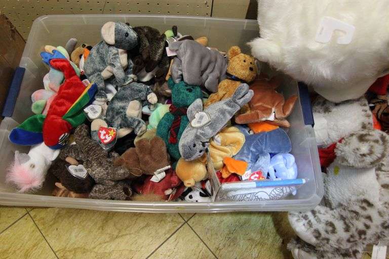 LAUNDRY ROOM Large Assortment of Stuffed Animals Includes large amount