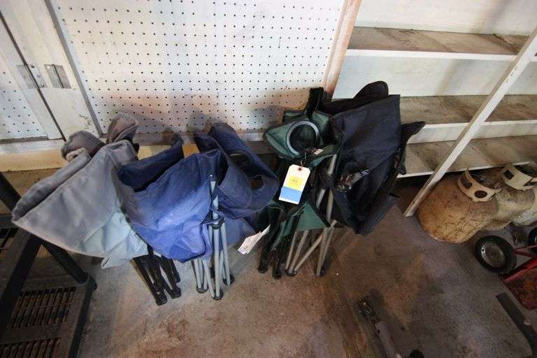 GARAGE Camp Chairs with Plastic Storage Rack 4 Camp chairs with garage