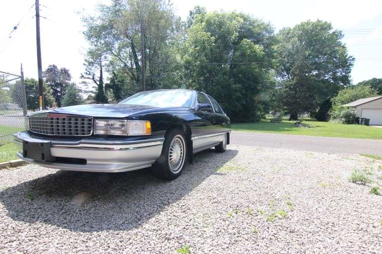 Bidding Closed! 08/18/2021 Online Auction: '94 Cadillac, Tools, Furnishings, Collectibles - Niles, OH