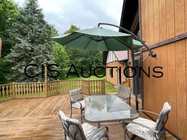 PATIO FURNITURE SET CIS Auctions