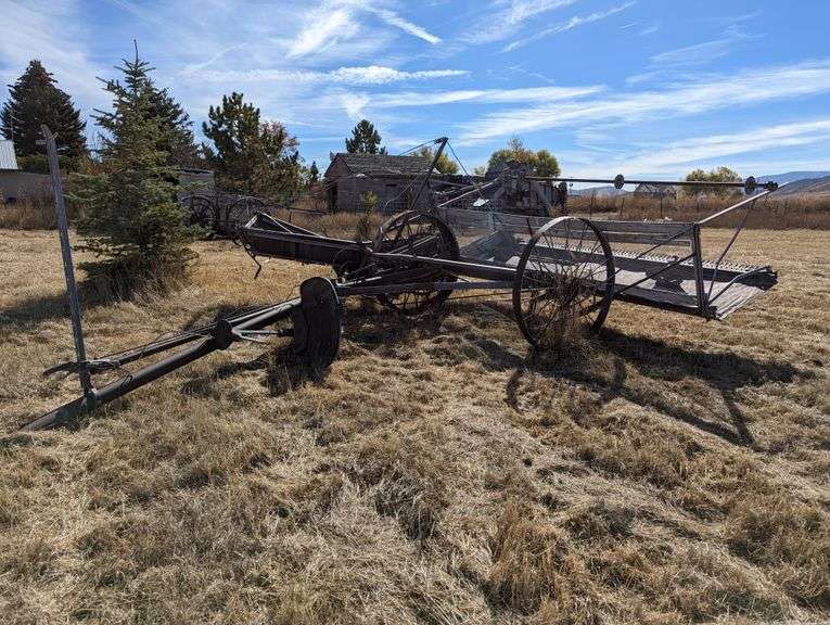 Horse Drawn Harvester Prime Time Auctions, Inc.