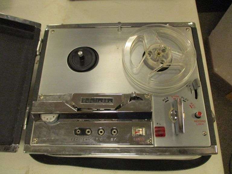 1960s Juliette 600 Six Transistor Capstan Drive ReeltoReel Tape