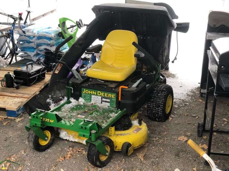 John Deere Riding Lawn Mower Prime Time Auctions, Inc.