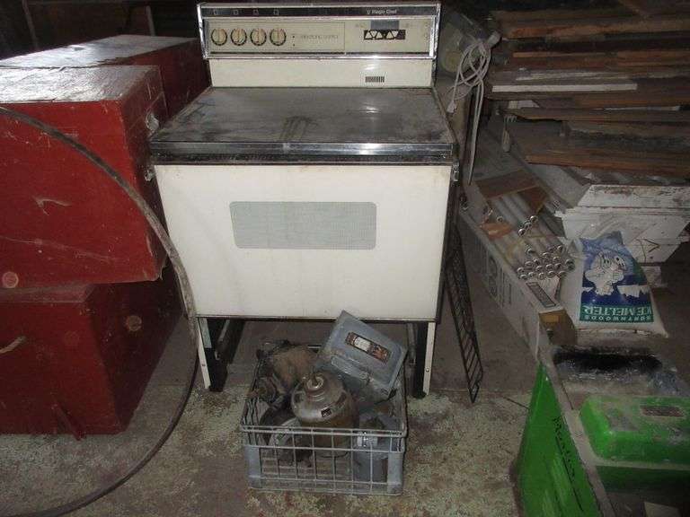 Used Magic Chef Oven Manifold Pipe - 74009856 main image 0