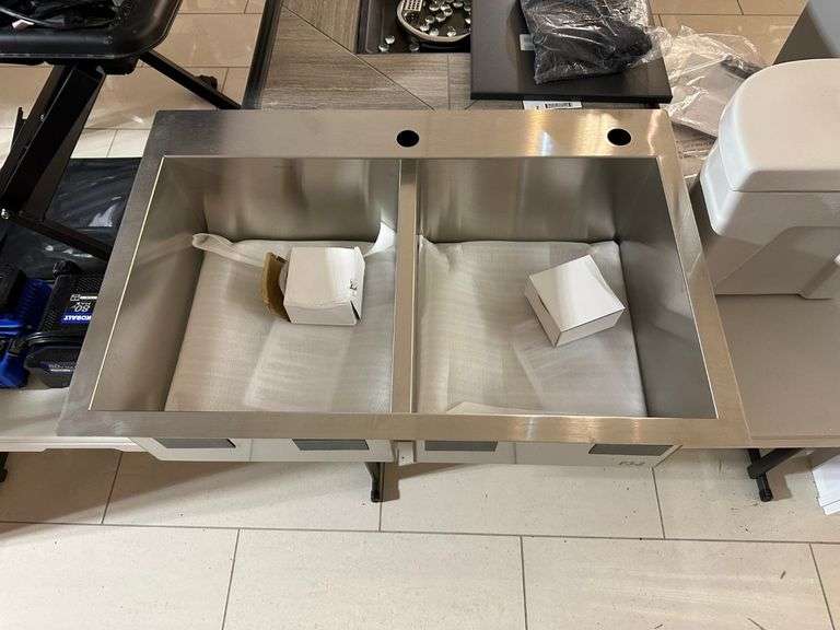 Stainless Steel Sink Insert Prime Time Auctions, Inc.