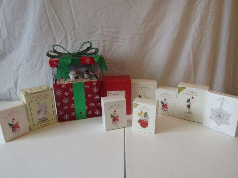 Hallmark Keepsakes Ornaments Prime Time Auctions, Inc.