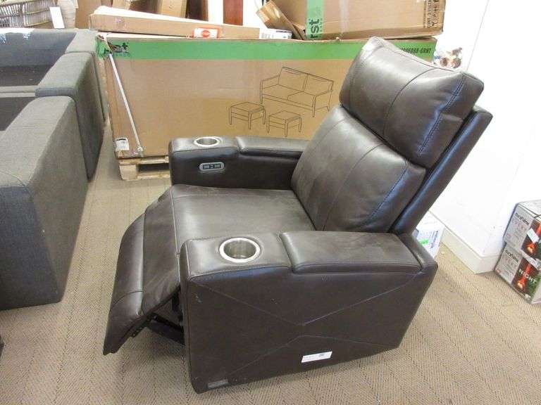 Mason Recliner* Prime Time Auctions, Inc.