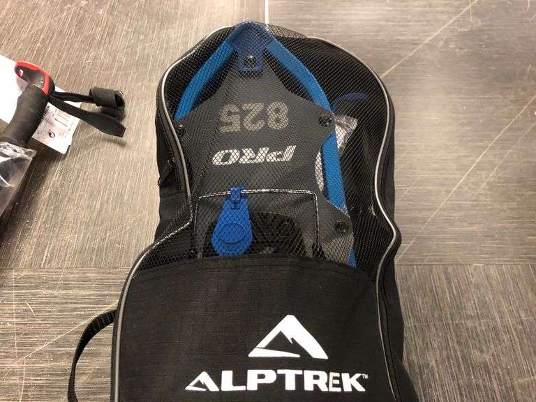 Alptrek Pro 825 Snowshoe Set Prime Time Auctions, Inc.