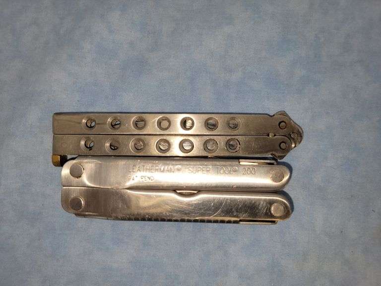 Leatherman, Knife Prime Time Auctions, Inc.